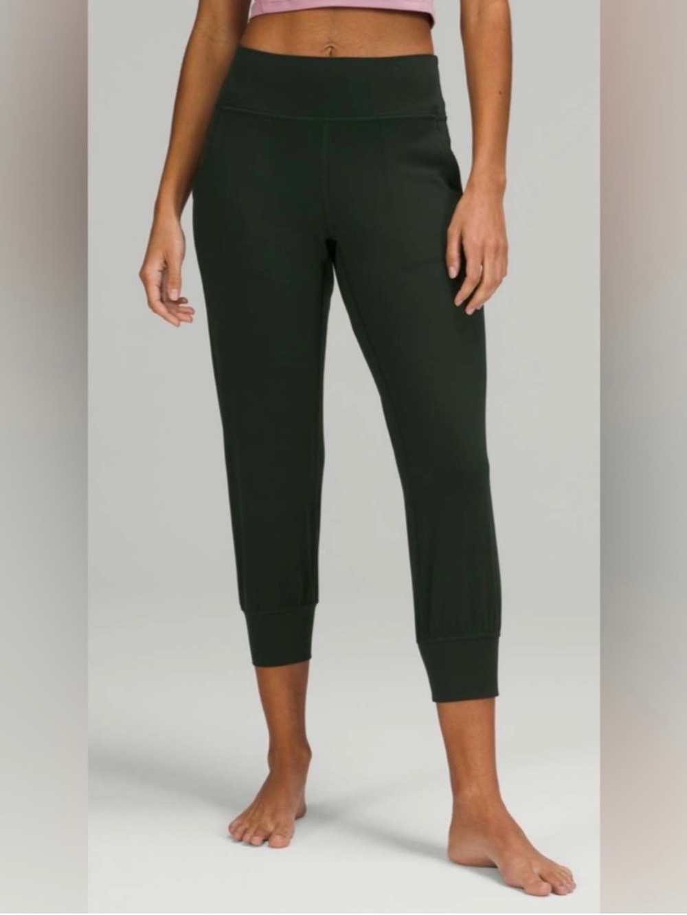 Lululemon align crop joggers, 21”, rainforest green, size 6
